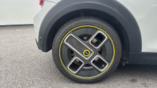 MINI Hatchback 135kW Cooper S Level 2 33kWh 3dr Auto Electric Hatchback